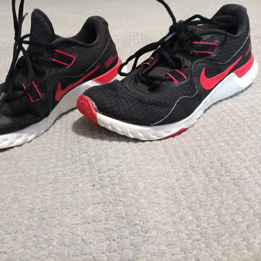 Nike Retaliation TR 2 Training Shoes Men Red Black/White, Size 10, CK5074-002